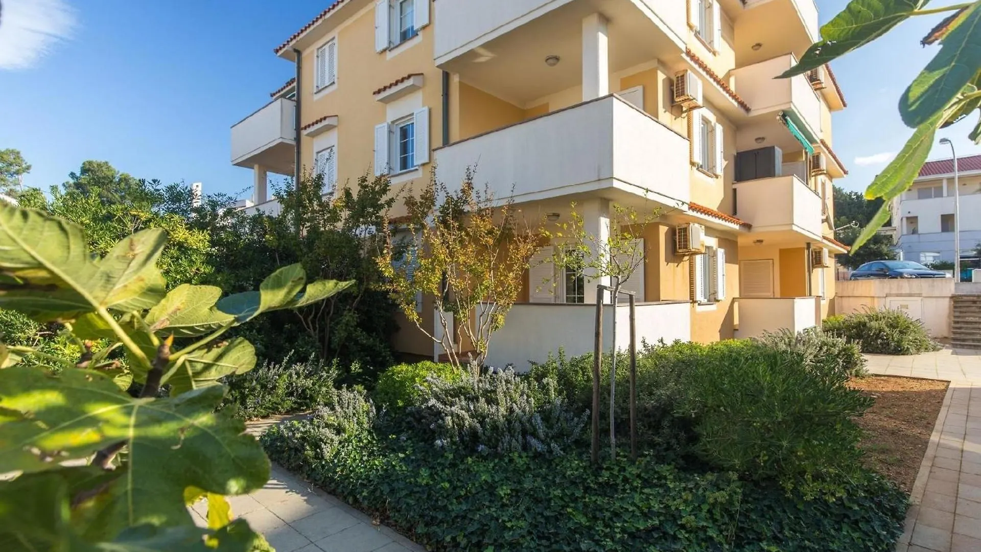 Apartment Ferienwohnung Fuer 2 Personen Ca 42 Qm In Punat, Kvarner Bucht Krk